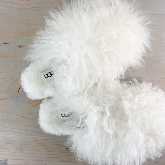 SALE!! UGG FLUFF MOMMA MONGOLIAN SLIPPERS WHITE 5 NIB - Picture 3 of 8